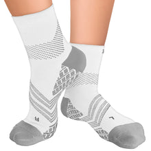 Targeted Compression Sock with Cushioning In 4 Sizes - White & Gray, 1 Pair
