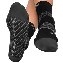 Targeted Compression Sock with Cushioning In 4 Sizes - Black & Gray, 1 Pair